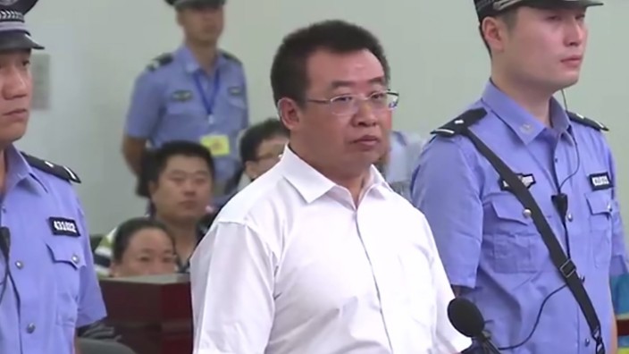 China: Der Bürgerrechtsanwalt Jiang Tianyong muss sich wegen "Anstiftung zur Untergrabung der Staatsgewalt" vor Gericht verantworten. Dem 46-Jährigen droht eine Haftstrafe.