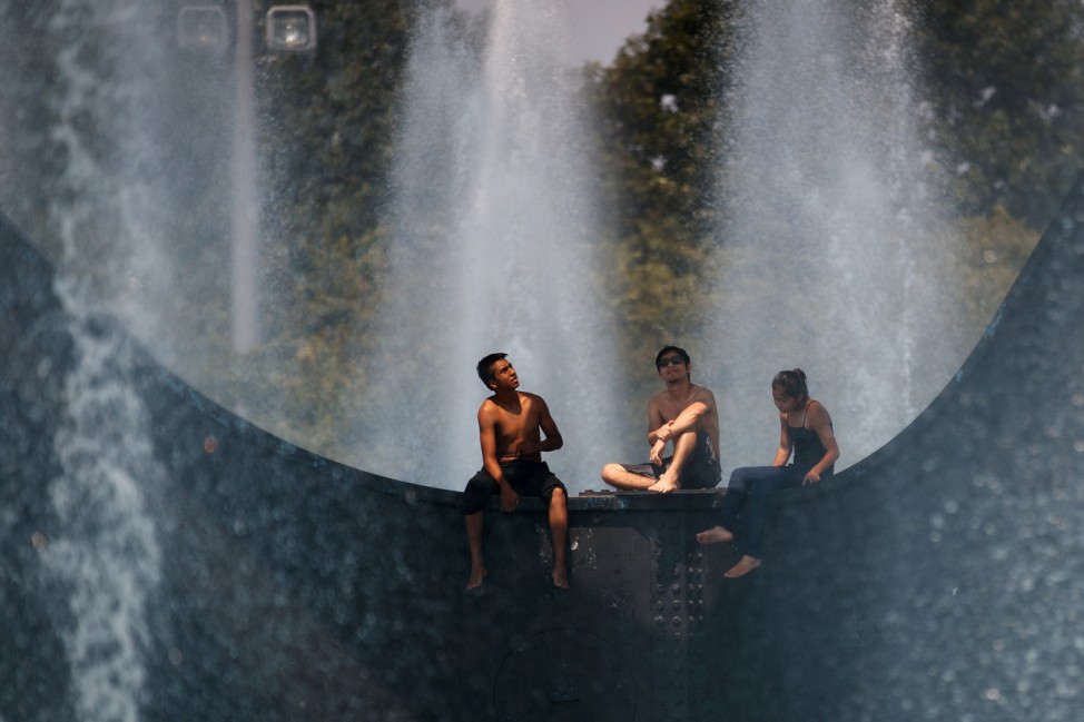 Temperatures In New York City To Pass 90 Degrees, With Humidity Pushing Heat Index Towards 100