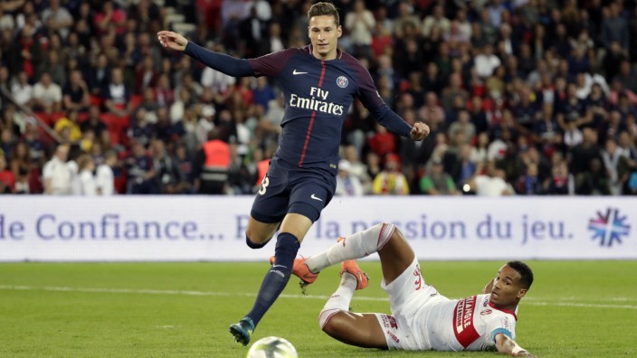 Paris Saint-Germain: Hat in dieser Saison erst fünf Minuten für Paris spielen dürfen: Julian Draxler.