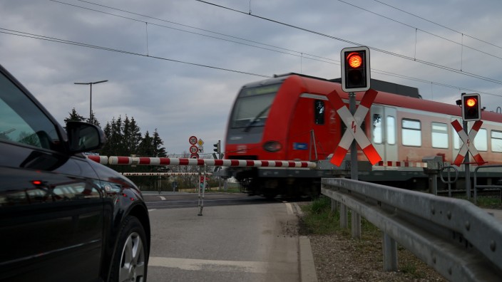 Bahnübergang bei München, 2016