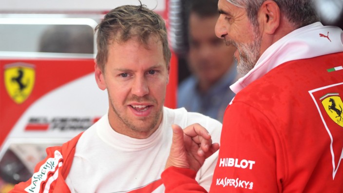 Formel 1: Bis 2020 im Ferrari-Cockpit: Sebastian Vettel (l.).