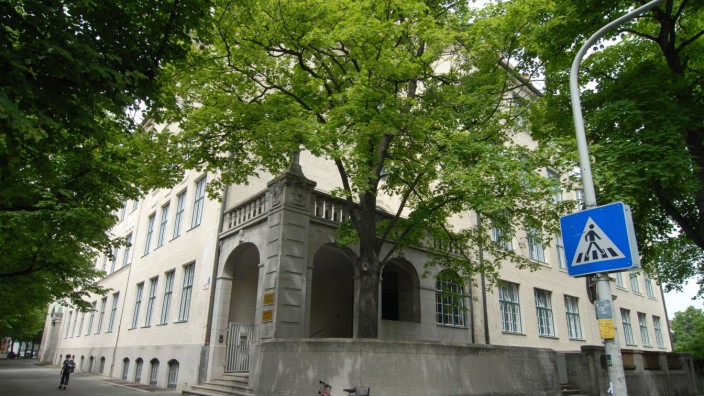 Hauptschule am Winthirplatz in München, 2010