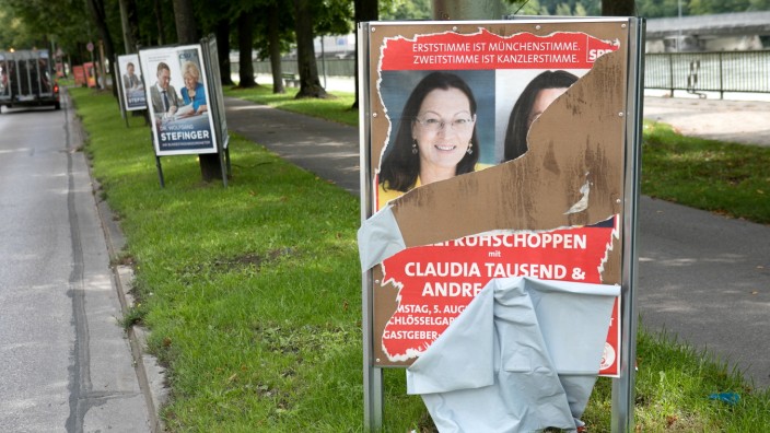 Beschädigte Wahlplakate in München, 2017