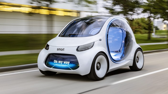 Smart Vision EQ: 2022 soll die Vision vom selbständig fahrenden, elektrisch angetriebenen Smart Fortwo Wirklichkeit werden.