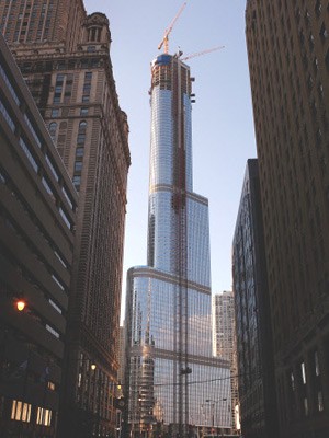 trump tower chicago ; getty images / AFP
