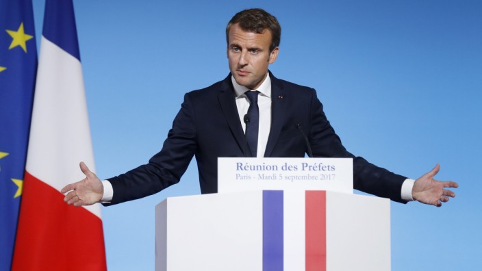 Frankreichs Präsident Macron verteidigt seine Reformen.