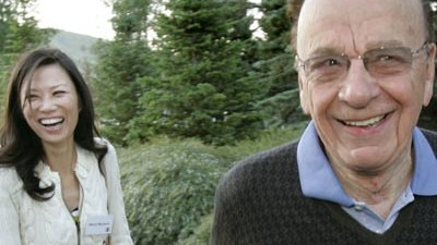 Rupert Murdoch: Biographie: Altmodischer Gatte: Rupert Murdoch und seine Frau Wendi Deng im Juli 2008.