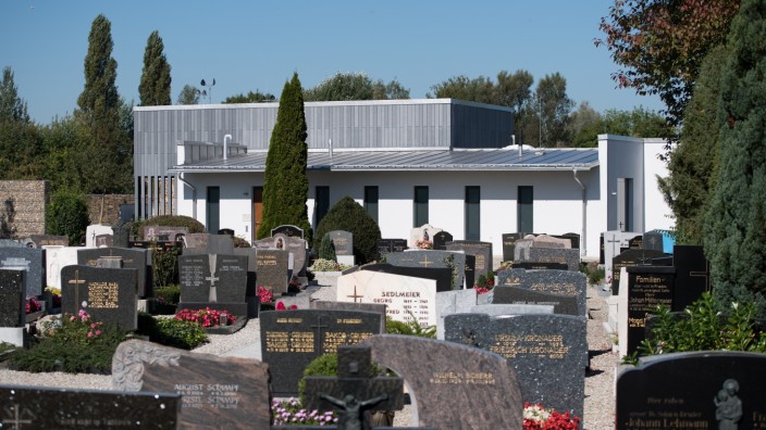 Leichenhalle - Friedhof Goldach