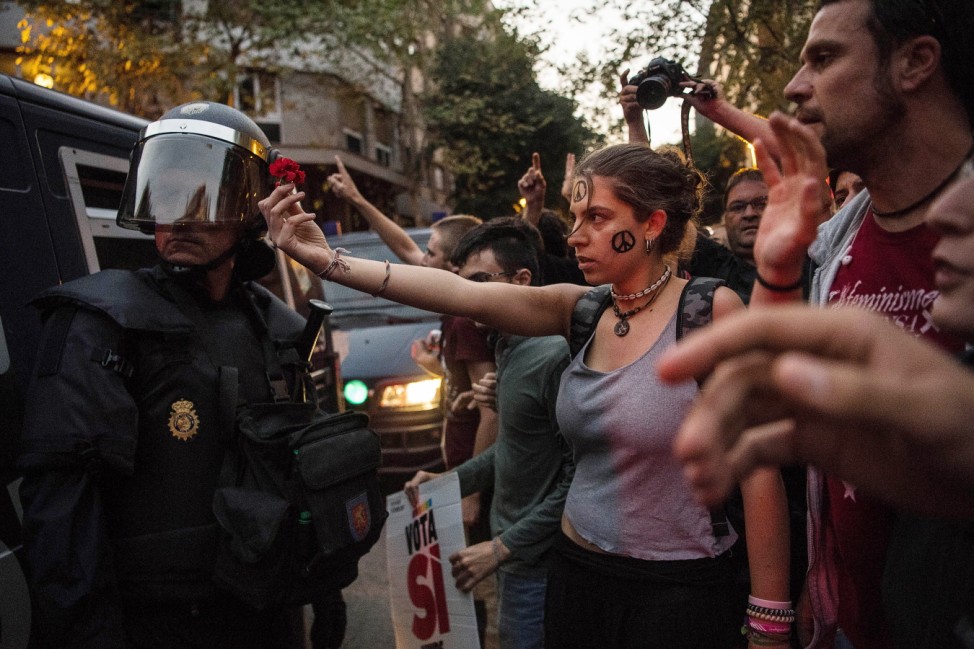 BESTPIX - Spanish Police Storm Catalan Government Buildings