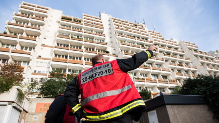 Räumung von Dortmunder Hochhauskomplex wegen Brandgefahr