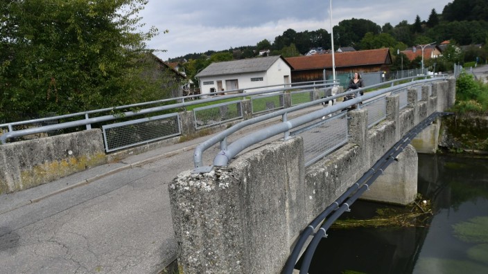 173000 Euro: Auch die so genannte "Hartl-Brücke" in der Aufhamer Straße in Wartenberg muss demnächst saniert werden.