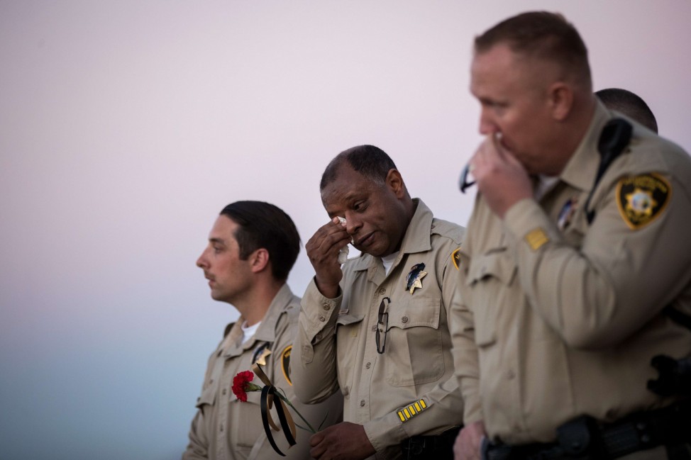 Las Vegas Cop Killed At Music Festival Massacre Remembered At Memorial Service