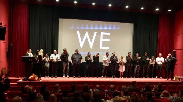 Filmprojekt Weisse Frau Weiße Frau, Cast and Crew bei Feier in der Filmhochschule