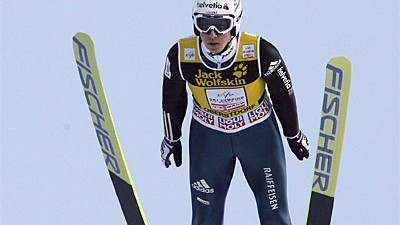 57. Vierschanzentournee: Nach seinem Sieg in Oberstdorf hat Simon Ammann gute Chancen, als erster Schweizer die Vierschanzentournee zu gewinnen.