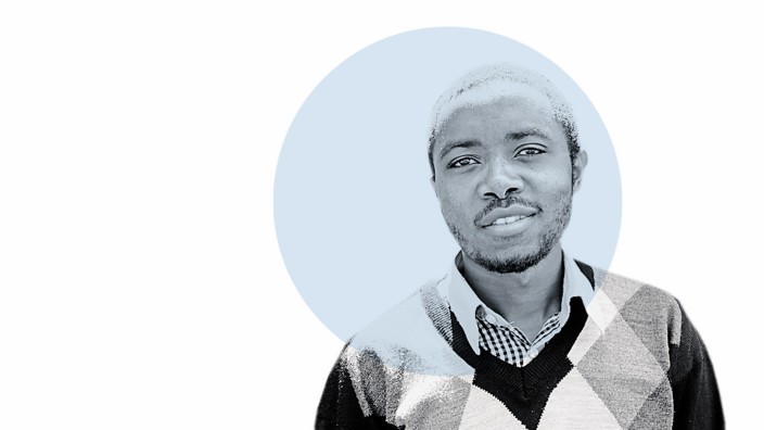 Blaise Ndola: "Im Netz konnten wir die Zustände anprangern, ohne im Gefängnis zu landen." Blaise Ndola