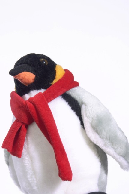 Die Woche: So flauschig: In Oberfranken wurde ein Plüsch-Pinguin – ähnlich diesem hier – irrtümlich entführt. Doch die Polizei klärte den Fall.