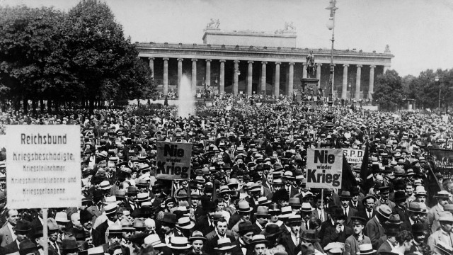 Anti-Kriegsdemonstration in Berlin, 1921