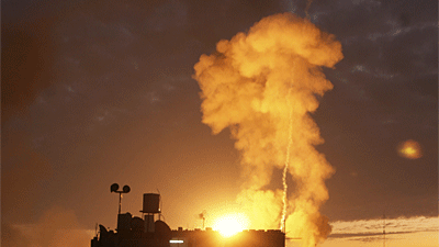 Krieg im Gaza-Streifen: Rauchschwaden nach einem israelischen Luftangriff in Rafah: Mit jeder abgefeuerten Rakete steigt der Druck auf die arabischen Nachbarstaaten, den Palästinensern zu helfen.