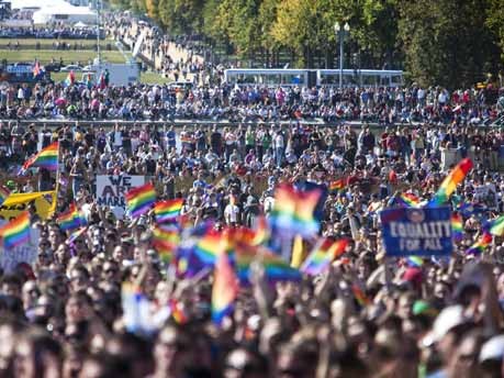 Zehntausende demonstrieren in Washington für Homosexuellen-Rechte;dpa