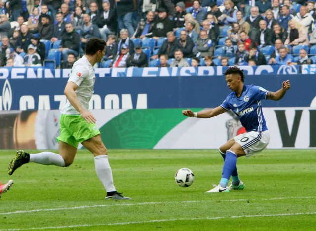 1 Fussball Bundesliga FC Schalke 04 VfL Wolfsburg 28 Spieltag Thilo Kehrer S04 1 Fussball Bund; Videobeweis