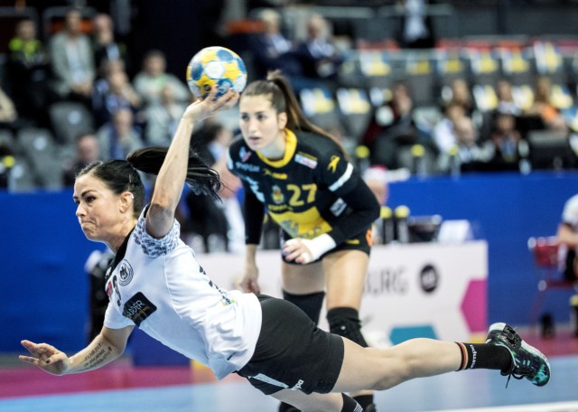 Women's Handball - Spain v Germany - 2016 Women's European Championship Main Round - Group 1