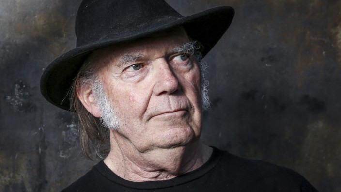 "Before and After" von Neil Young: 28 Alben in zehn Jahren: Neil Young, fleißig.