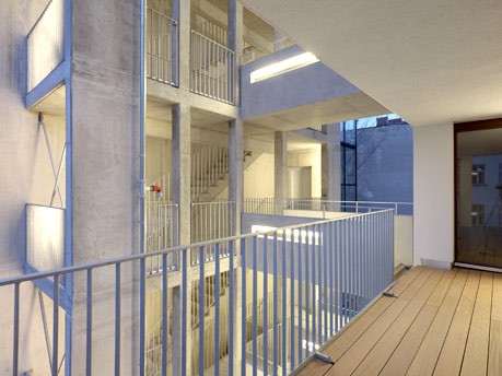 holz-wohnhochhaus e3 in berlin ; Tom Kaden