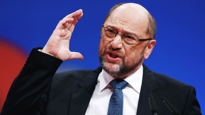 Social Democratic Party (SPD) leader Martin Schulz speaks during an SPD party convention in Berlin