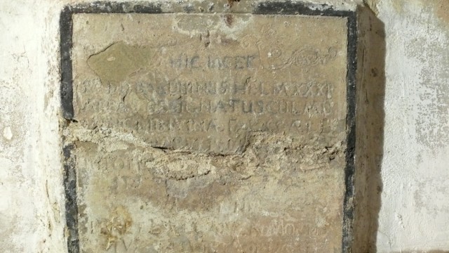Grabplatte Balduin Helm, Krypta Kloster Fürstenfeld