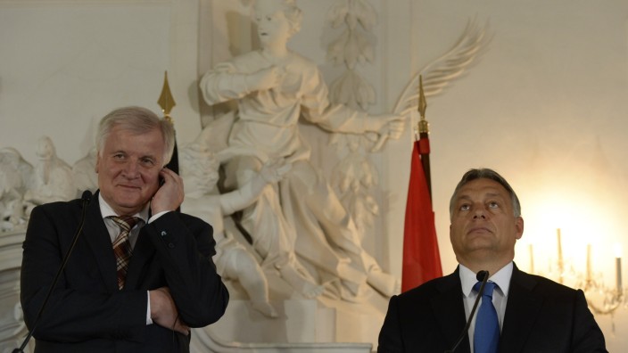 CSU: Gern gesehener Gast: Ungarns Ministerpräsident Viktor Orbán (rechts) 2015 mit Horst Seehofer im Kloster Banz.