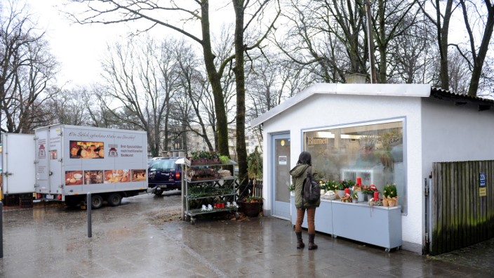 Handel: Große Pläne für ein kleines Haus: Die SPD will den Blumenladen am Grünen Markt als Imbiss und als Mini-Kulturcafé nutzen.