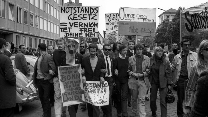Studenten der Akademie der Bildenden Künste in München Deutschland streiken Protest gegen das Not