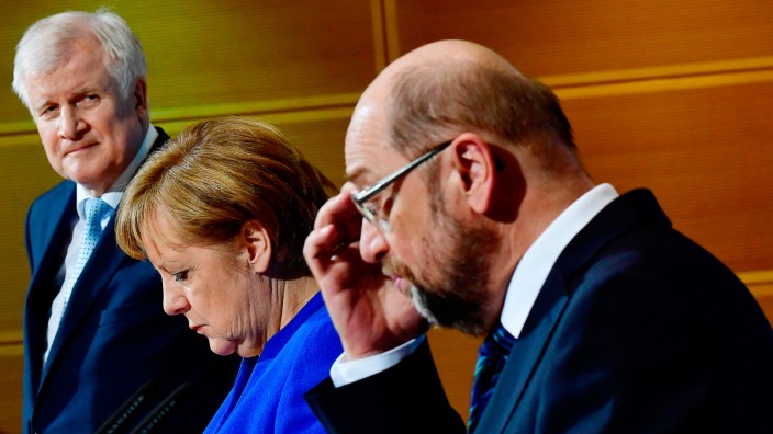 SZ Espresso: Die Parteichefs Horst Seehofer (CSU), Angela Merkel (CDU) und Martin Schulz (SPD).