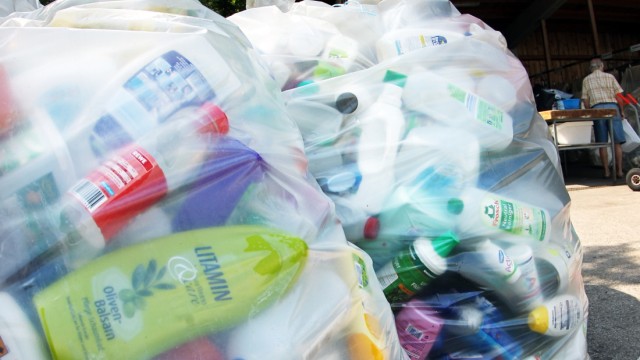 Olching: Plastikmuell im Wertstoffhof