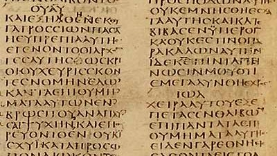Codex Sinaiticus: Der Codex Sinaiticus ist auf Altgriechisch verfasst. Das Pergament besteht aus Tierhäuten.
