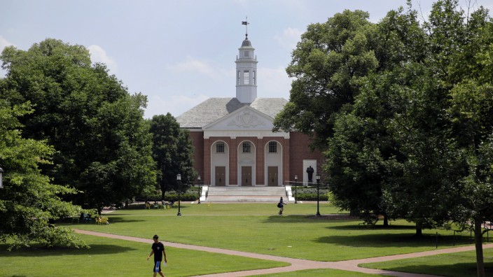 Geisteswissenschaften: Die höchste Spende, die je ein philosophisches Institut erhalten hat, geht an das der Johns Hopkins University in Baltimore.