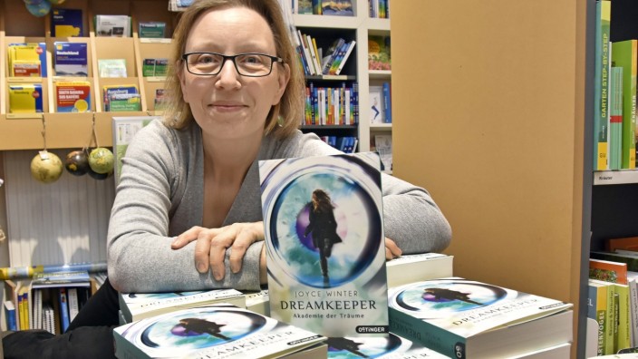 Literatur: Tanja Frei hat bereits drei Mystery-Thriller veröffentlicht, nun hat sie ein Jugendbuch geschrieben.
