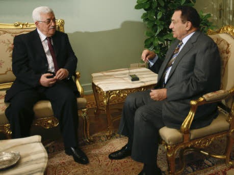 Husni Mubarak, Reuters