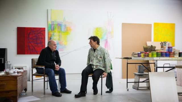 München: David Flynn trifft sich mit Stefan Stefinsky zur Besprechung in seinem Atelier. Tassilo, Streitfeld Projektraum.