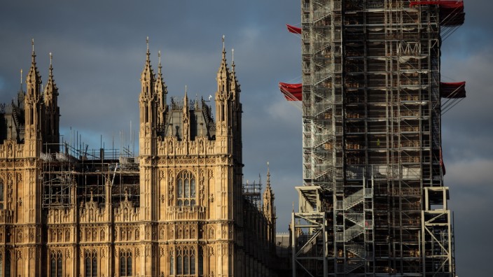 British MPs Vote To Leave Parliament During £3.5bilion Refit