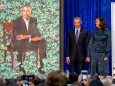 National Portrait Gallery enthüllt Porträts von den Obamas