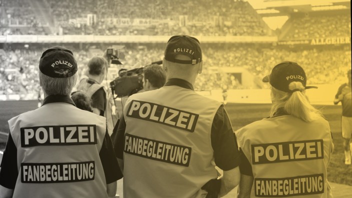 Polizeieinsatz beim Fußball: Das Bremer Oberlandesgericht hat entschieden, dass sich die DFL an den Polizeikosten bei Hochrisikospielen in der Bundesliga beteiligen muss.