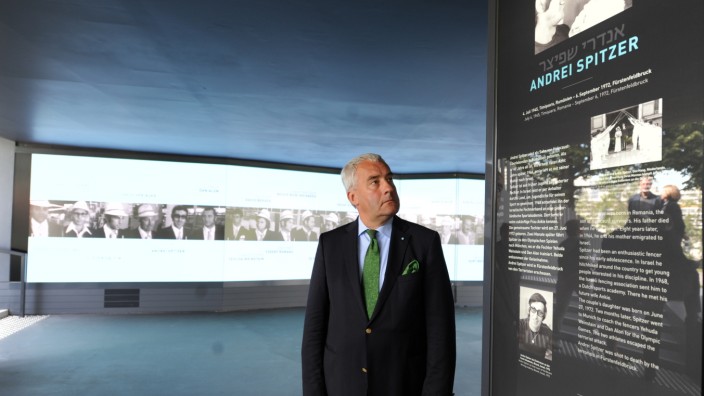 Erinnerungsort "Einschnitt" für die Opfer des Olympia-Attentats in München, 2017