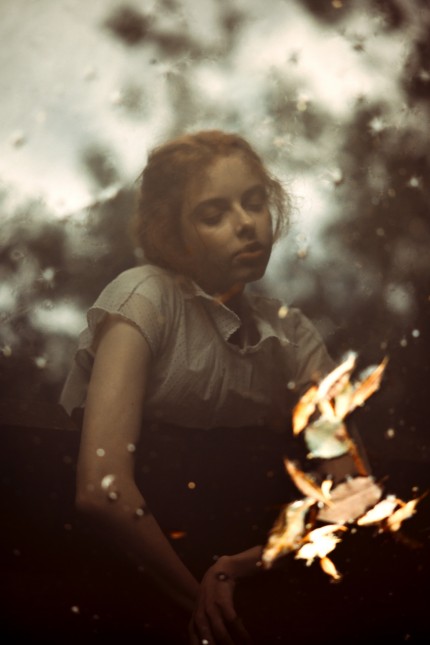 Kunstprojekt: Nadja Ellinger machte aus dem Buch "About A Girl Gone Into The Woods" eine Fotostrecke.