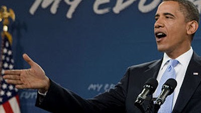 USA: US-Präsident Obama während einer Rede  am Dienstag an der Wakefield High School in Arlington, Virginia.