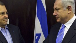 Neue Regierung in Israel: Unheilige Allianz: Der designierte Regierungschef Netanjahu (rechts) mit seinem künftigen Partner Barak.