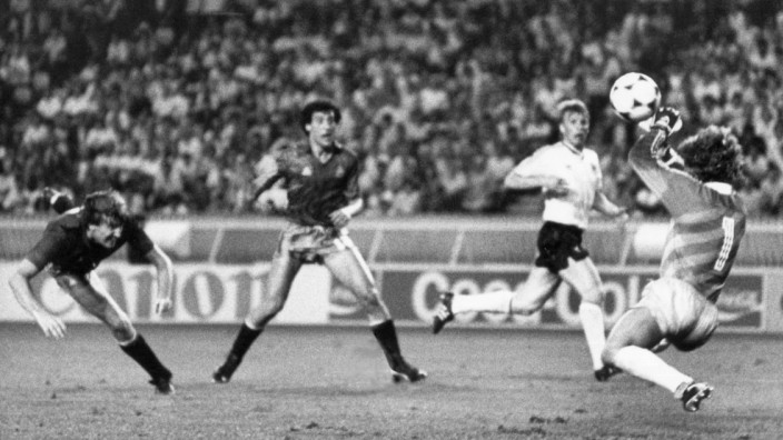 Fußball-EM '84: Deutschland - Spanien 0:1