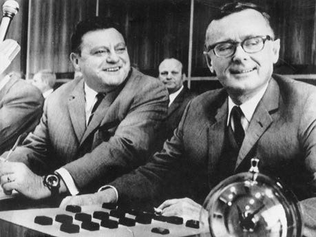 Franz-Josef Strauß (links) und Karl Schiller, Foto: dpa