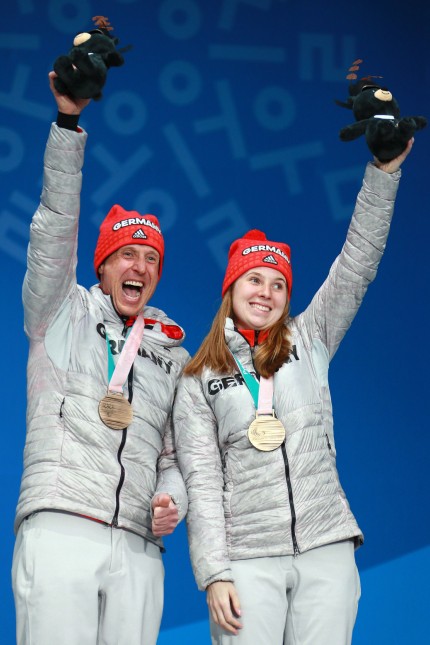PYEONGCHANG SOUTH KOREA MARCH 17 2018 Bronze medalists Germany s Clara Klug R and her guide