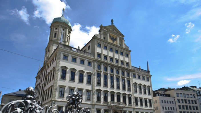 Augsburg: Im historischen Rathaus der Stadt Augsburg lenkt eine Koalition aus CSU und Grünen die Geschicke der Kommune.